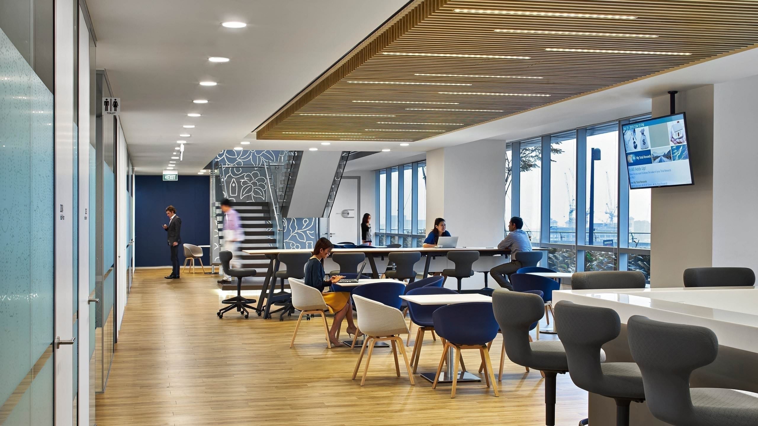 L'Oréal Thailand Thailand main reception — TOP50 most attractive employer